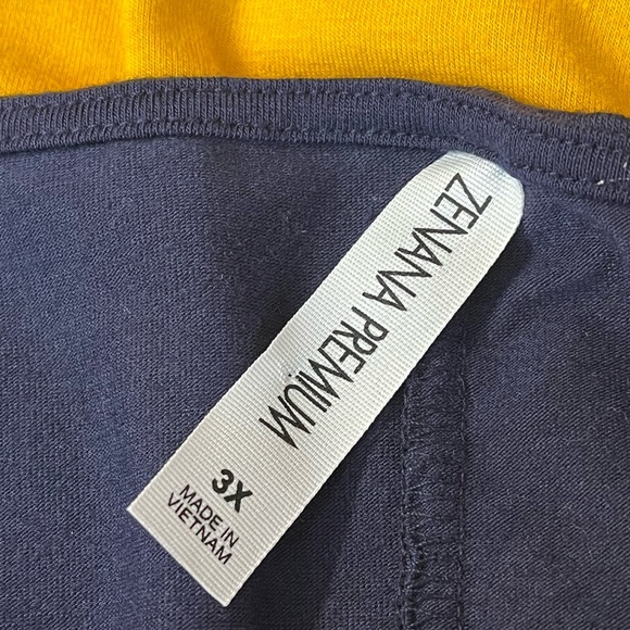 Elegant White Women's Top - Picture 10 of 16